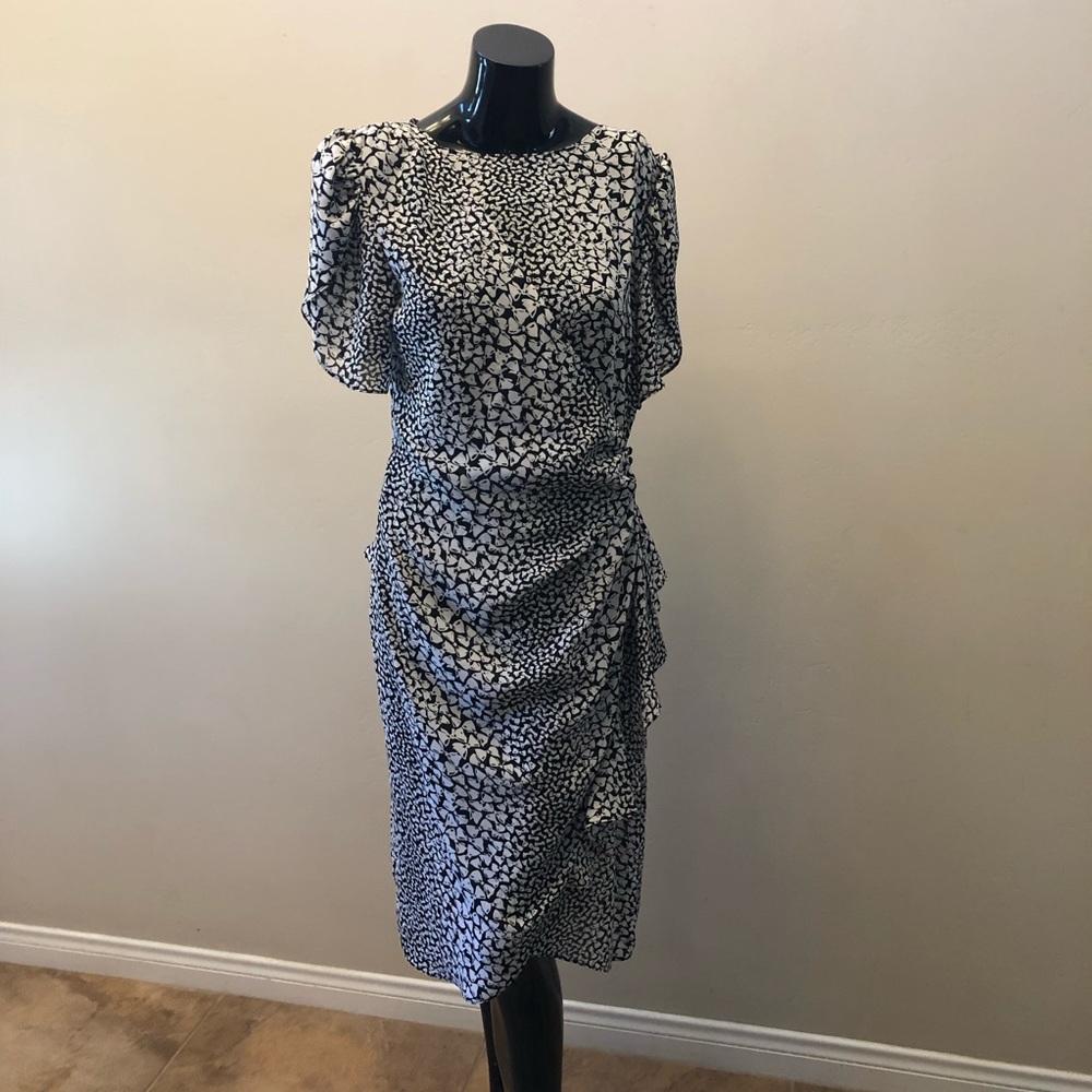 Vintage dress. 70s wrap dress. Peplum skirt